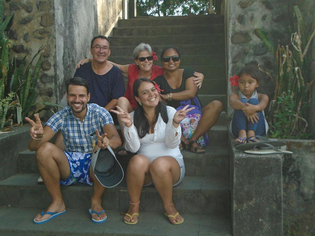 סנגיגי La Casa Homestay מראה חיצוני תמונה